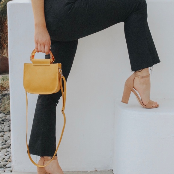 Yellow Wild Fable purse - Picture 2 of 2